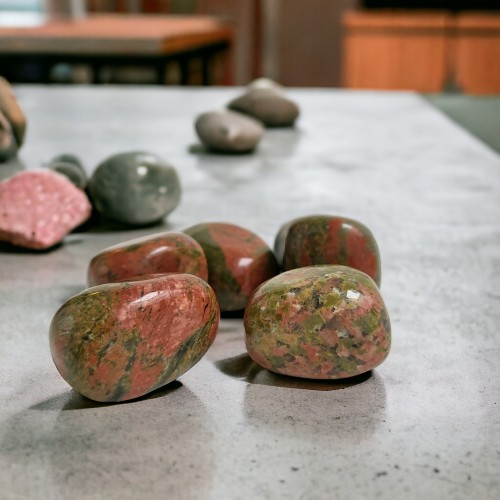 Cuddle stones - Pocket stones
- Palm stones